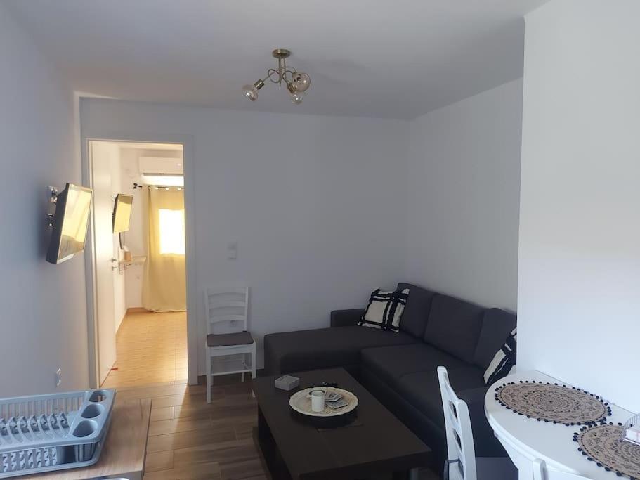 Houlia Home Διαμέρισμα Με Δωρεάν Χώρο Στάθμευσης Steniaí Zewnętrze zdjęcie
