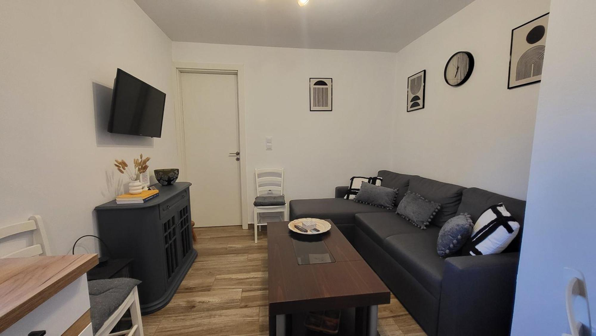Houlia Home Διαμέρισμα Με Δωρεάν Χώρο Στάθμευσης Steniaí Zewnętrze zdjęcie